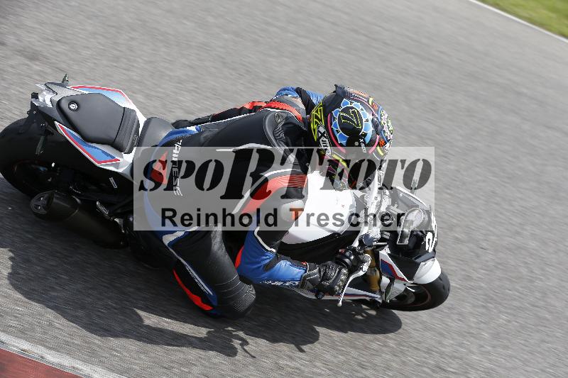 /Archiv-2024/29 12.06.2024 MOTO.CH Track Day ADR/Gruppe rot/25